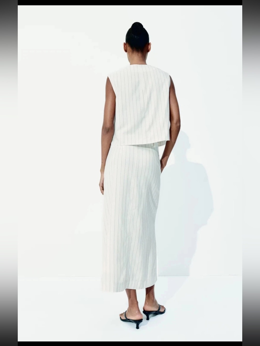 H&M White Pinstripe Button-Down A-Line Skirt - Picture 4 of 7